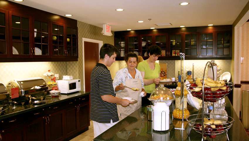 Hampton Inn Littleton Restaurant photo